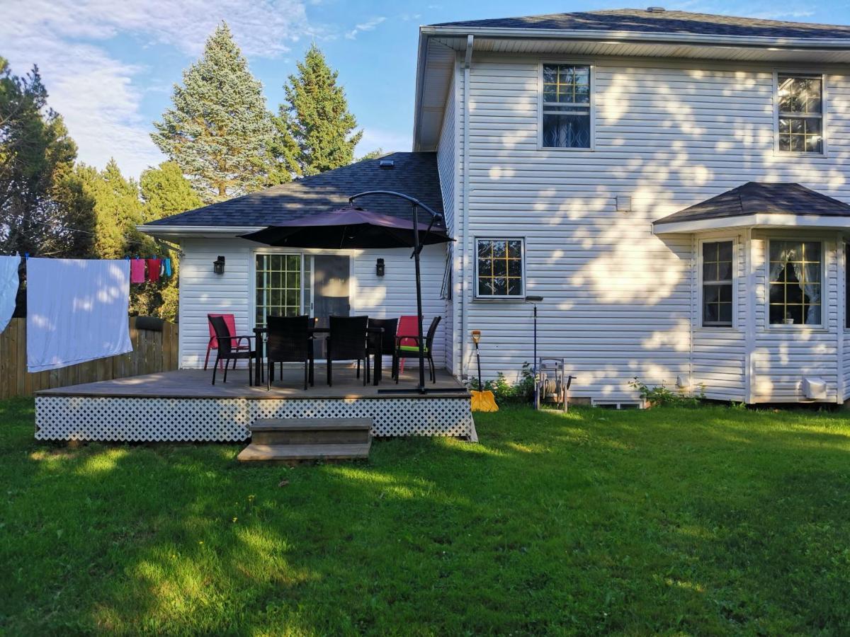 Ferienwohnung Diana'S Beauty House Charlottetown Exterior foto